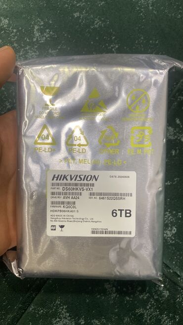 Masaüstü kompüterlər və iş stansiyaları: 6 TB.Yenidir!