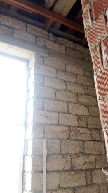 Otaqların uzunmüddətli kirayəsi: . barter var . maşınla evlə əlavə pul vermekle ev maşınla baxır — 17