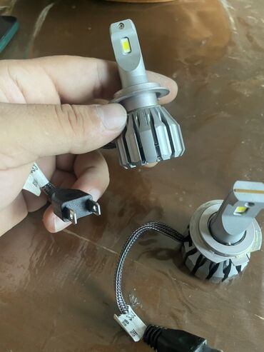 Digər avtoelektronika: Məhsul: Avtomobil multimedia başlığı + H7 LED faralar dəsti MARKA — 15