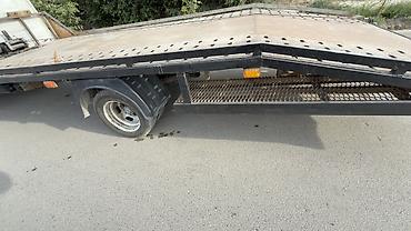 эвакуатр: Эвакуатор, Mercedes-Benz, 2004 г., Прямая — 3
