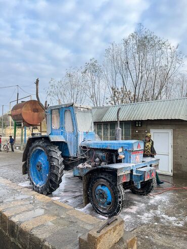 Traktorlar: Traktor Belarus (MTZ) T 28, 1980 il, 56 at gücü, motor 1.4 l, İşlənmiş