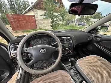 ауди а6 с: Toyota Avensis: 2002 г., 2 л, Автомат, Бензин, Седан — 7