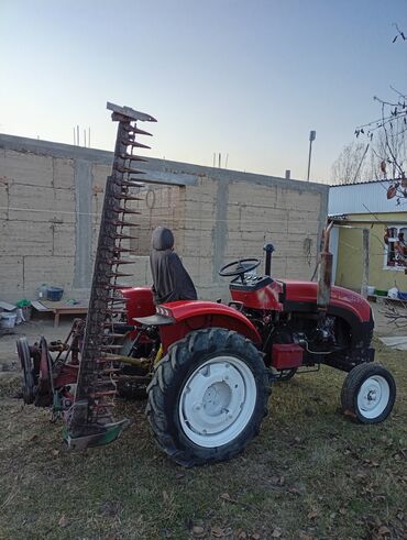 Мини-тракторы Lovol: Трактор юто 250 (красный) - Компактный колесный трактор с открытым — 6