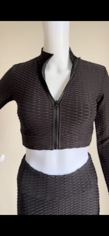 İdman geyimləri: Elaqe ucun wp — 30