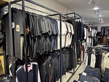 Киреге берилүүчү кийимдер: Продаю стойки для одежды рейло
Подойдет для женской и мужской — 3