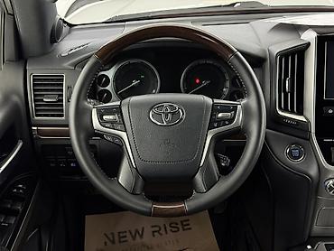 Toyota: Toyota Land Cruiser: 2017 г., 4.6 л, Автомат, Бензин, Внедорожник — 8