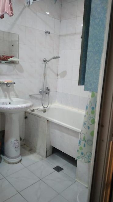 azadliq ev: Bakı, 8-ci mikrorayon, 1 otaqlı, Köhnə tikili, m. Azadlıq Prospekti, 36 kv. m — 6
