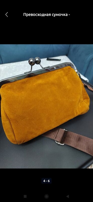 удобная сумка: Сумочки ручной вязки,новая,редикюль,удобная