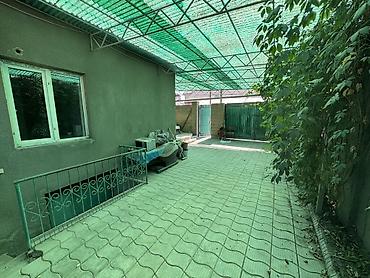 Үйлөр: 4 бөлмө, 48 м², 1 соток, Бишкек, Менчик ээси — 3