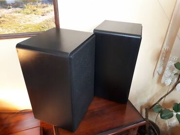 Zvučnici i stereo sistemi: Boston Acoustics HD5 bookshelf kutije Americke proizvodnje, kao nove na lalafo.rs — 8 Zvučnici i stereo sistemi: Boston Acoustics HD5 bookshelf kutije Americke proizvodnje, kao nove — 8