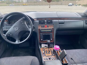 Mercedes-Benz: Mercedes-Benz E-Class: 2.8 l | 2000 il Sedan — 10