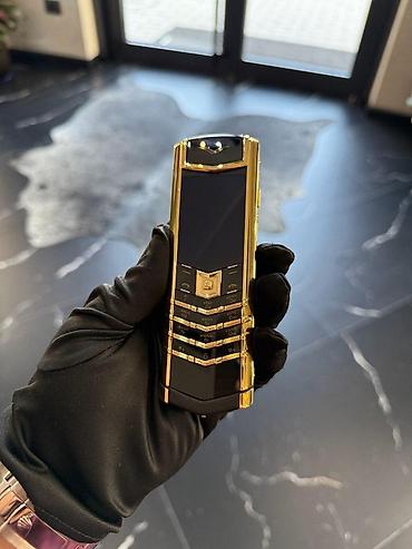 silver et ceken: Vertu 4 GB, rəng - Qızılı, Düyməli — 2
