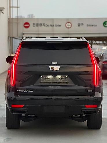 alca: Cadillac Escalade: 2021 г., 6.2 л, Автомат, Бензин, Кроссовер — 7