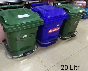 Tullantı qabları: Zibil qabı tezedir her ölcü var 20 litr 20 azn 40 litr 25 azn 50 litr — 3