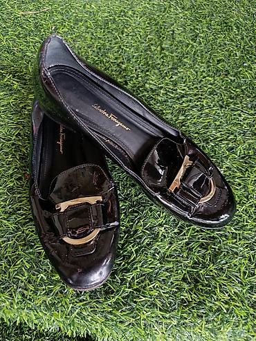Cipele: SALVATORE FERRAGAMO Original Mokasine - Lakovana Koža Opis: Na prodaju — 1