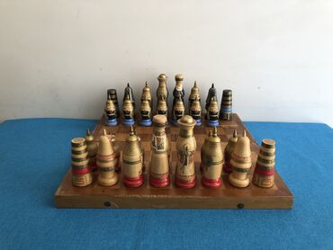 Şahmatlar: Antik sahamat 1950 ve 60 ci illere aid cox nadir tapilan sahmat her — 2