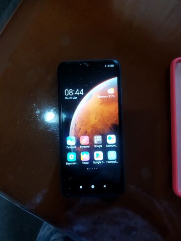 ред меджик: Xiaomi, Mi 9, Б/у, цвет - Голубой, 1 SIM, 2 SIM