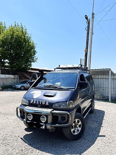 шины на делику: Mitsubishi Delica: 1995 г., 2.8 л, Автомат, Дизель, Минивэн — 3