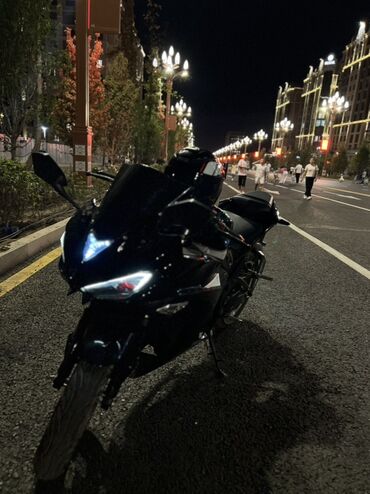 колесо для мотоцикла: Спортбайк Suzuki, 250 куб. см, Электро, Чоңдор үчүн, Колдонулган