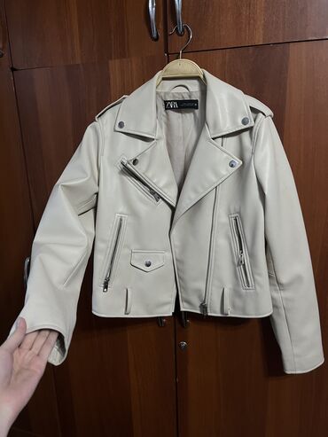 зара куртки женские: Кожаная куртка, S (EU 36), M (EU 38)