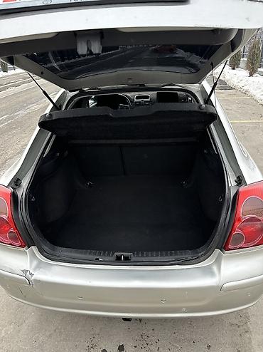 Toyota: Toyota Avensis: 2004 г., 1.8 л, Автомат, Бензин, Хэтчбэк at lalafo.kg — 8 Toyota: Toyota Avensis: 2004 г., 1.8 л, Автомат, Бензин, Хэтчбэк — 8