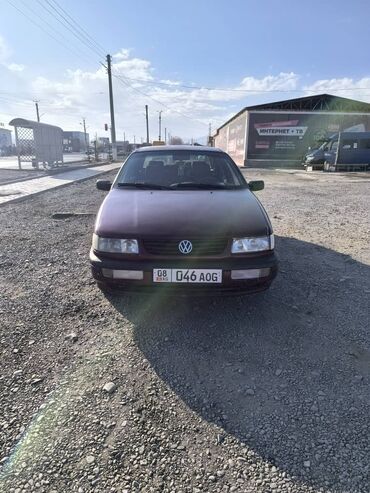 Volkswagen: Volkswagen Passat: 1994 г., 2 л, Механика, Бензин, Седан