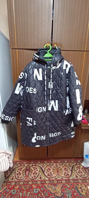 длинное трикотажное платье с капюшоном: Стёганая женская куртка-пуховик с капюшоном - Цвет: черный с крупным