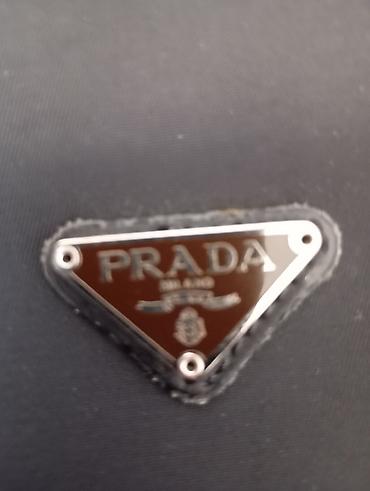 Putni koferi i torbe: Set torbi i tašni – više modela - Elegantna crna tašnica sa metalnim — 32