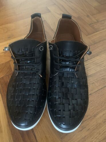 braon cipele: Nove,kožne br 37 (gazište 24cm)