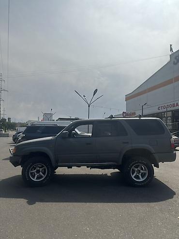 Toyota Hilux Surf: 1998 г., 2.7 л, Автомат, Газ, Внедорожник at lalafo.kg Toyota Hilux Surf: 1998 г., 2.7 л, Автомат, Газ, Внедорожник
