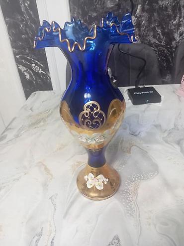 Вазы: Одна ваза — 4