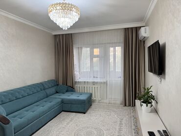 срочно продаётся 1 комнатная квартира в районе ошского рынка по улице кенсуйская: 1 комната, 39 м², 105 серия, 3 этаж, Косметический ремонт