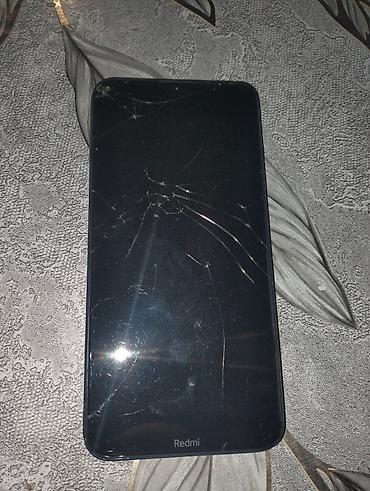 redmi note 8 qara: Redmi 8, 128 GB, rəng - Qara, Qırıq — 1