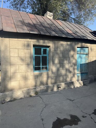 купить домик из сэндвич панелей: Сдаю времянку военно антоновке (кожомкул) ( Рядом ресторан Тоолос)