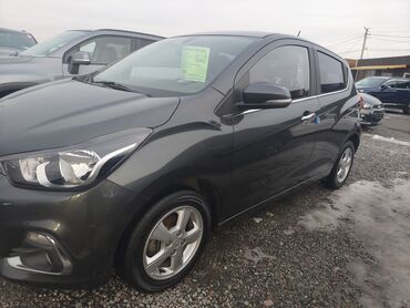Chevrolet: Chevrolet Spark: 2016 г., 1 л, Вариатор, Бензин, Хэтчбэк — 5
