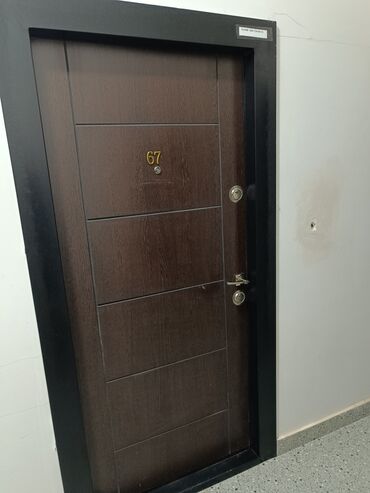 Uzunmüddətli kirayə mənzillər: Salam mənzil Yeni tikili tam təmirli 12 mərtəbəli binanın 2 mərtəbəsi — 6