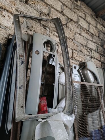 Digər avtomobil ehtiyat hissələri: Məhsul: Avtomobil ehtiyat hissələri toplusu Təsvir: - Qapı komplekti — 14