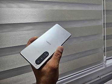 pixel 9: Sony Xperia 5, Б/у, 128 ГБ, цвет - Серебристый, 2 SIM, 1 SIM — 4