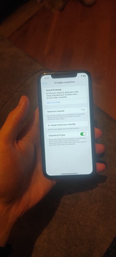 Apple iPhone: IPhone 11, 128 GB, Qara, Face ID — 9