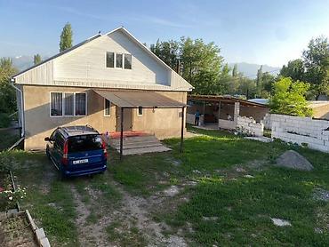 Продажа коттеджей и домов: Продается просторный дом с большим участком — 2