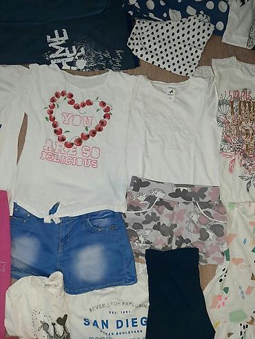 deciji biciklo: Paket za devojčicu u super stanju. Veličina 10. Cena paketa 5300din — 9