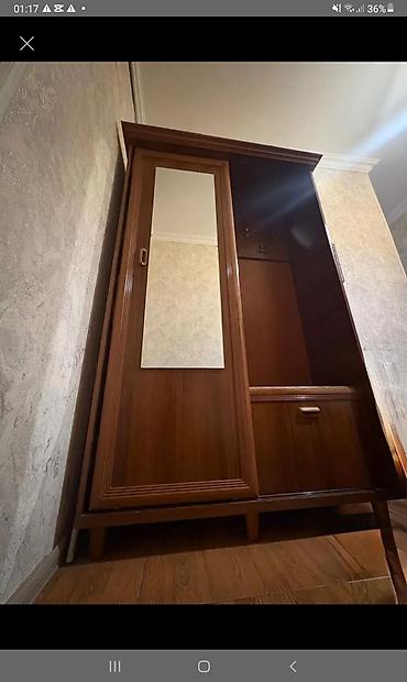 Dəhliz dolabları: İşlənmiş, 1 qapı, Güzgülü, Qəhvəyi, Kupe, Düz dolab — 3