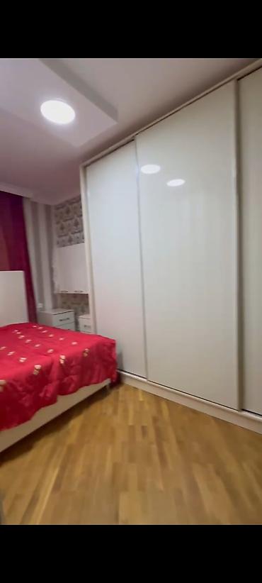 evler bine: Nərimanov metrosuna piyada 10 dəqiqə məsafədə yerləşən 4 otaqlı ev — 9