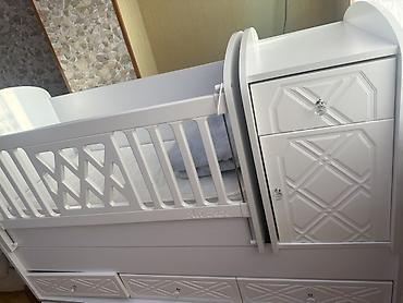 Beşiklər: Ağ rəngli uşaq beşiyi – kombinə edilmiş model - Material: MDF/laminat — 1