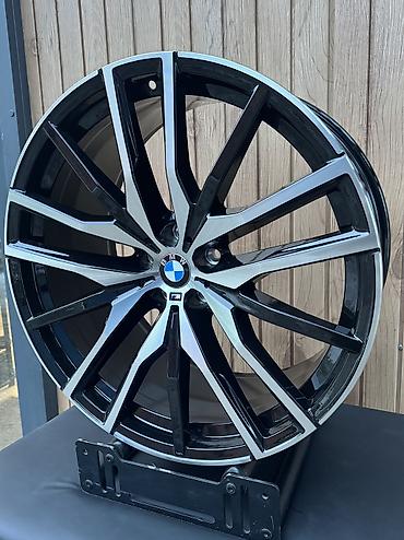 bmw e70: Диски R 22 BMW, Комплект, отверстий - 5, Новый — 3