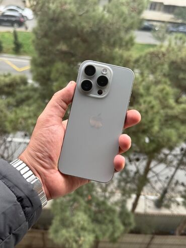 telfon satişi: IPhone 15 Pro, 256 GB, Natural Titanium, Barmaq izi, Face ID