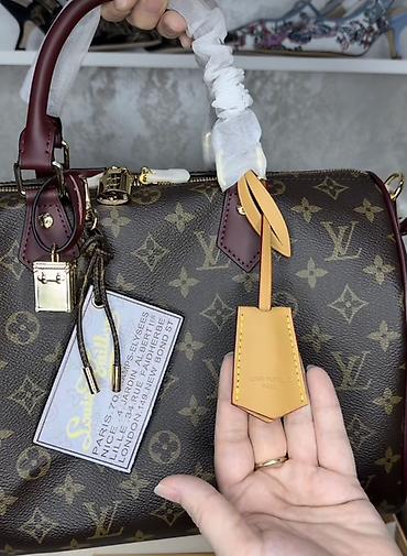 липучки на чехол: Сумка Louis Vuitton 30 см 
Канва кожа 
Новый 
Двойной каробке — 5