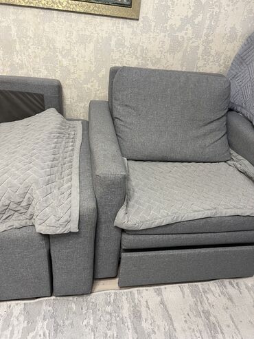 продажа мягкой мебели: Диван-кровать, цвет - Серый, Б/у