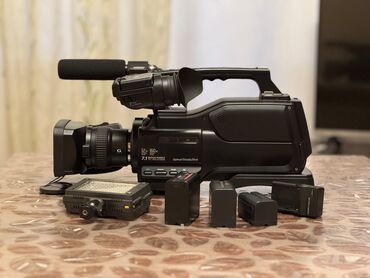 видеокамера: Sony HD 1500. Az istifade olunub. Əla vəziyyətdədi. Qiymətdə