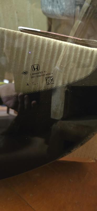 padpres satisi: Honda Accord 2023-2026 Original Ön Şüşə satılır. İşlənmiş, üstdən — 4